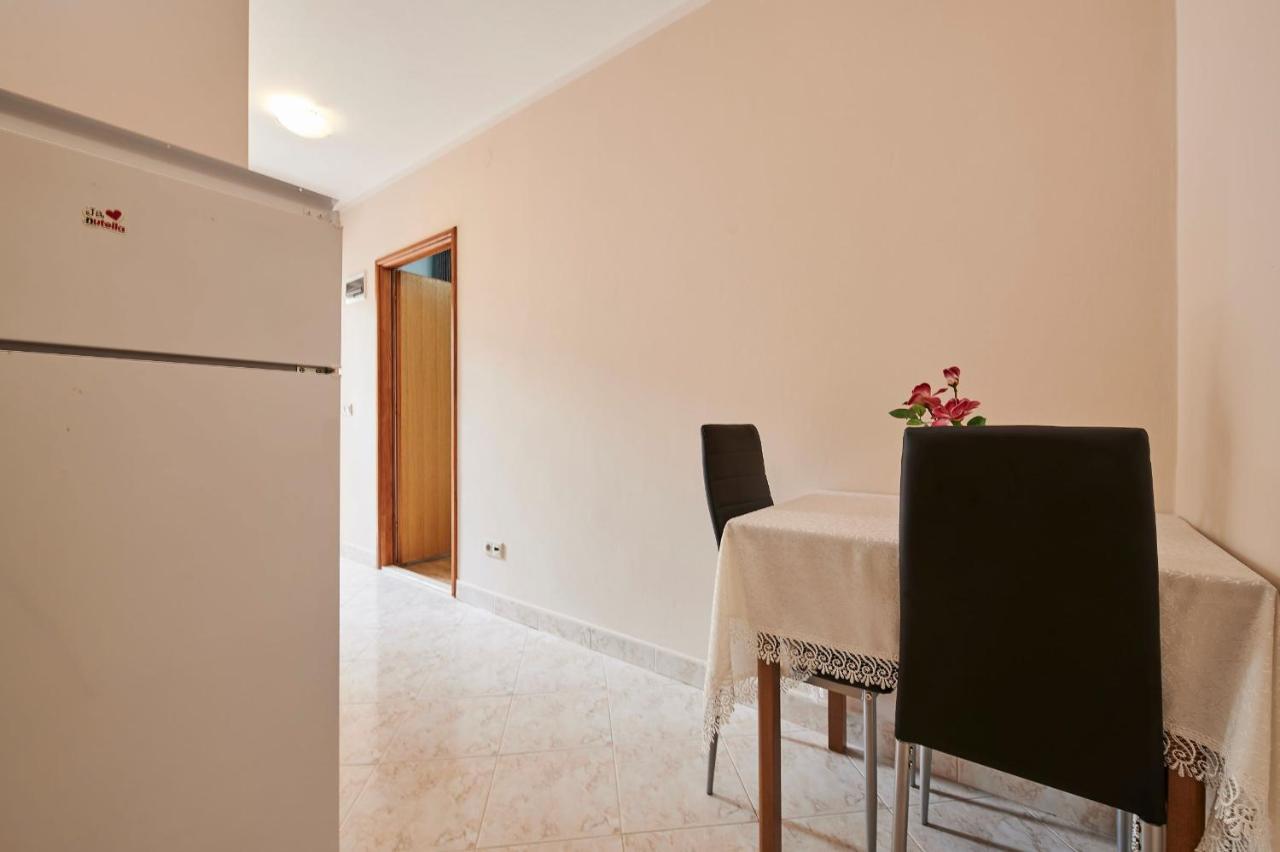 Apartament Cutan Trogir Zewnętrze zdjęcie