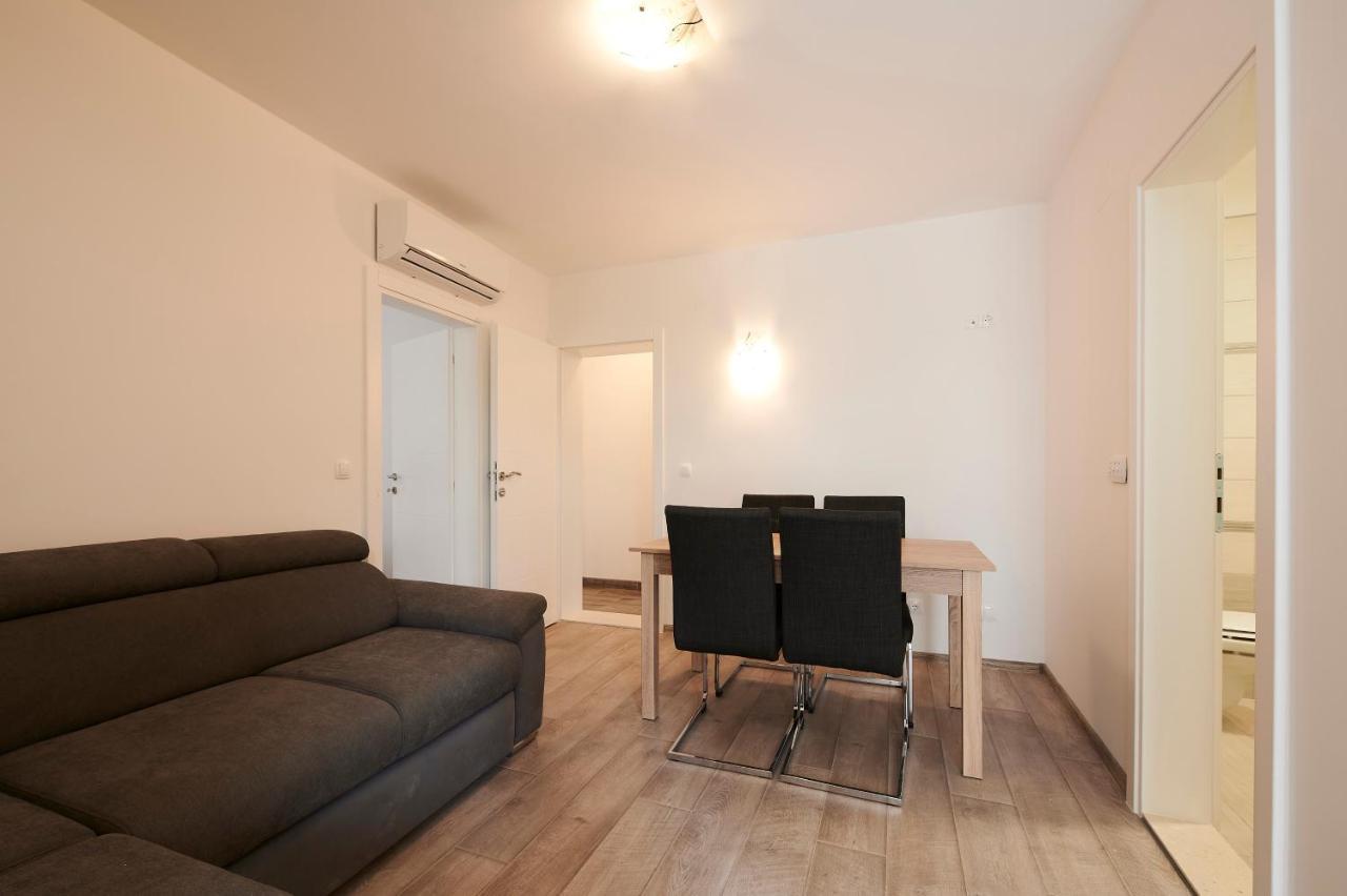 Apartament Cutan Trogir Zewnętrze zdjęcie